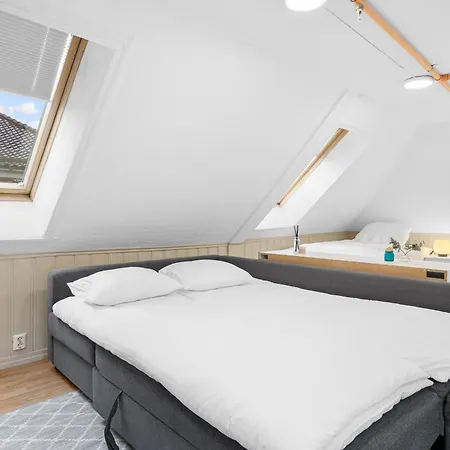 アパート - 301 *